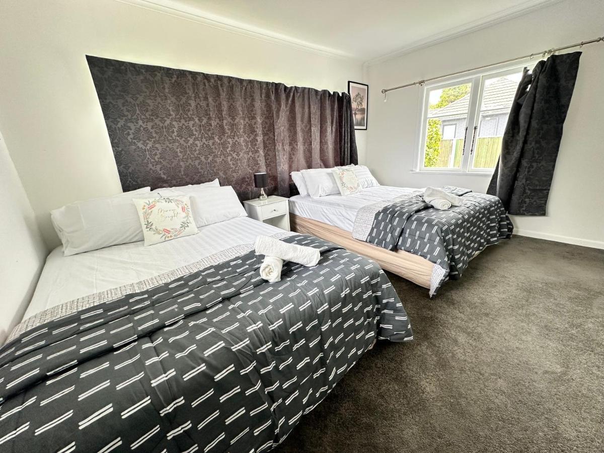 Villa Auckland Sylvia Park Mall Extérieur photo