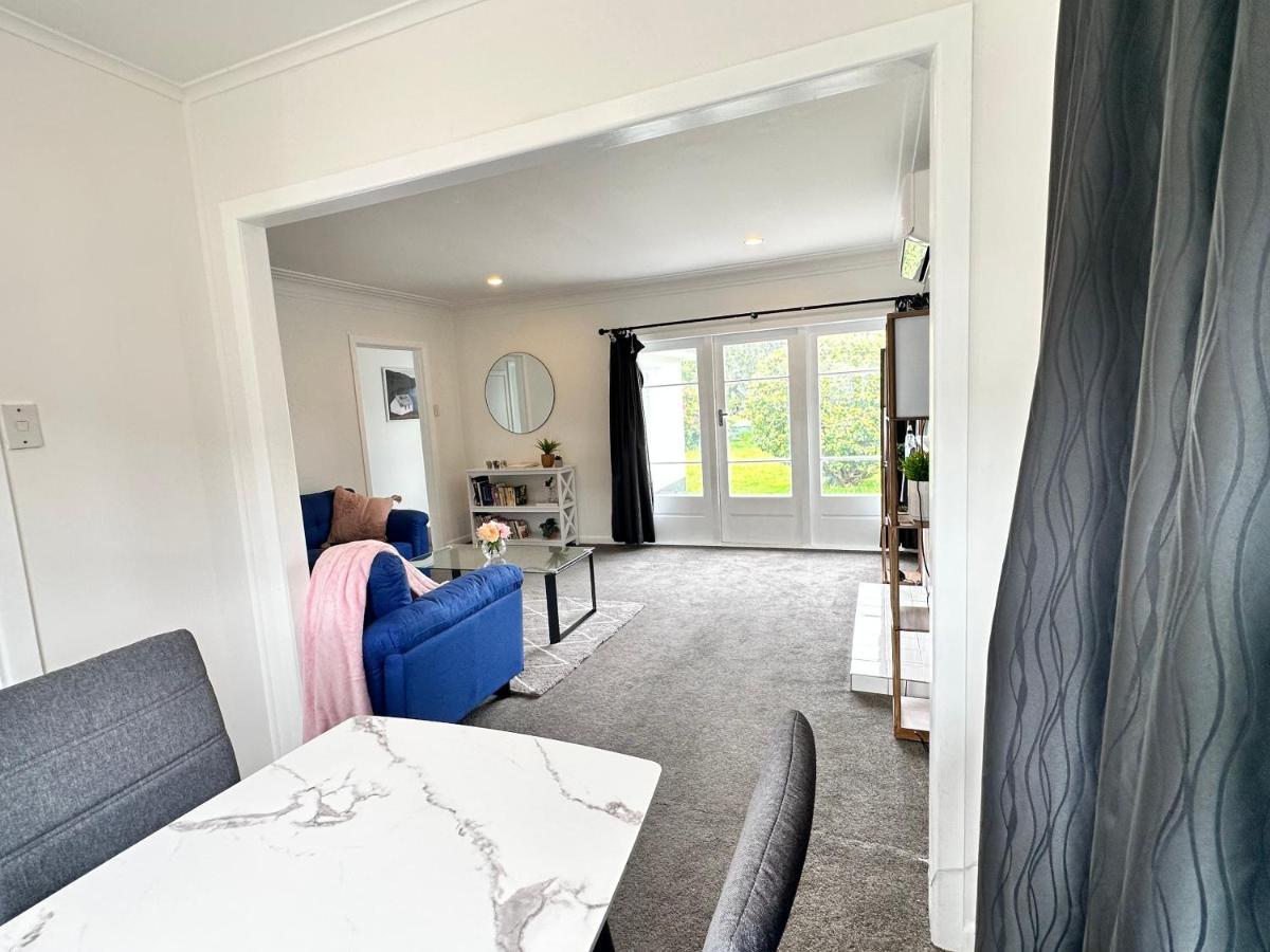 Villa Auckland Sylvia Park Mall Extérieur photo